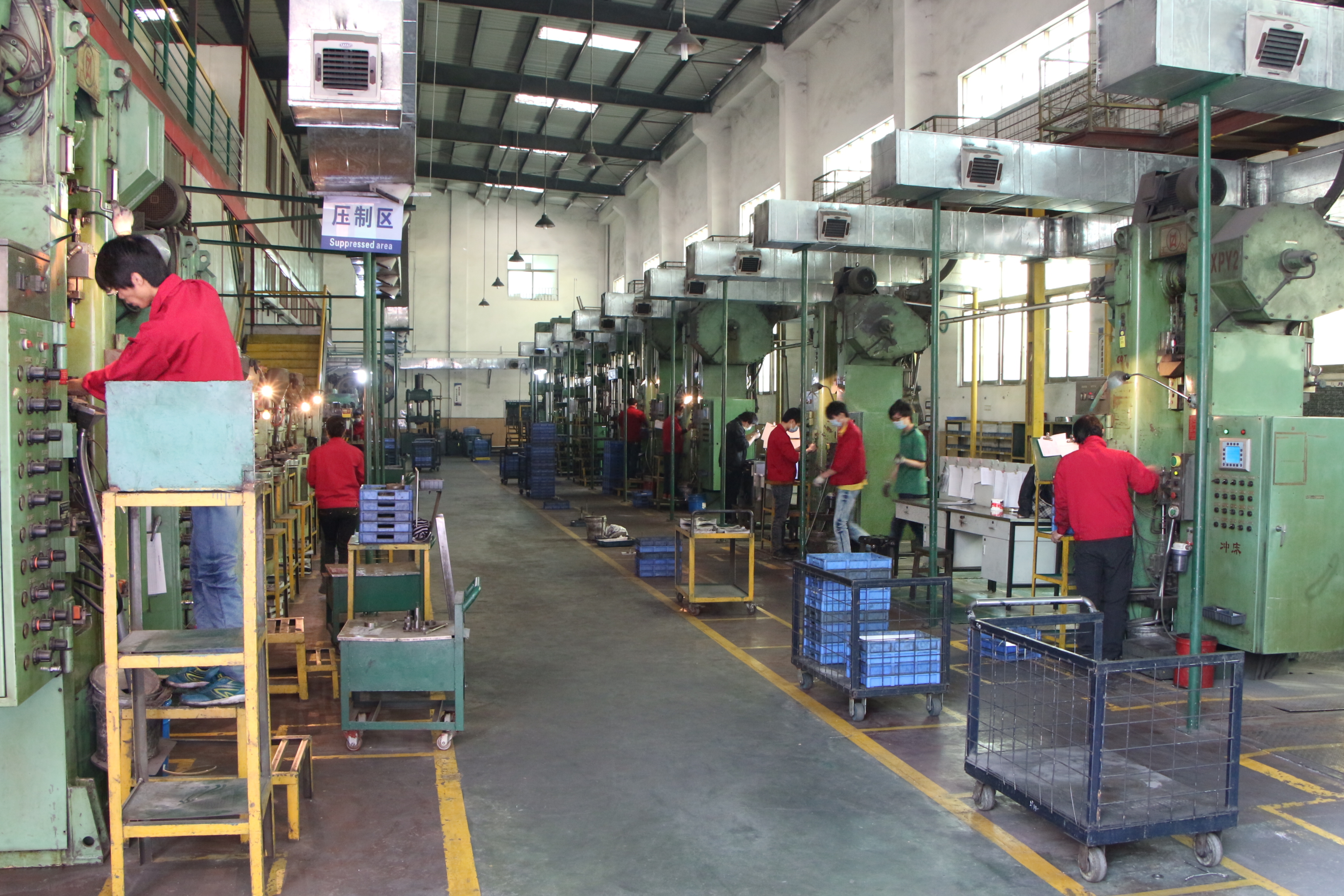 MIM pressing workshop  — production floor